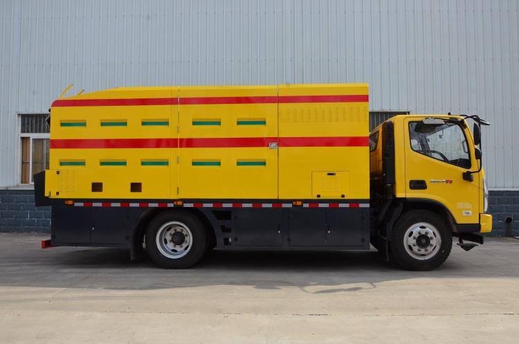 山東友一公路養護車公路養護車公路養護車機械設備